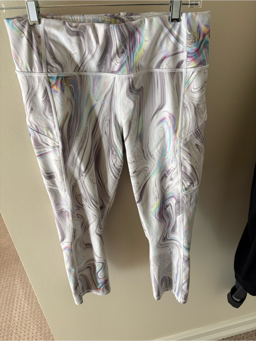 Athleta White Marble-Print Kids Leggings with Subtle Pastel Swirl